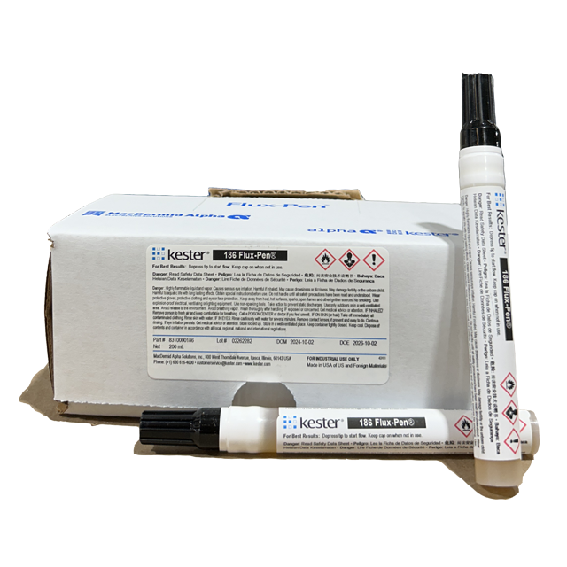 Kester Solder flux pen 186, Box and pens from front