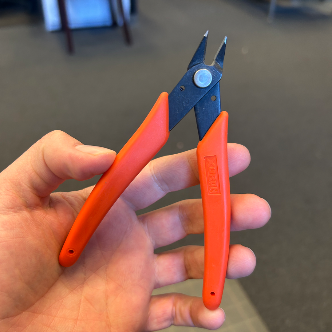 Xuron 410 -Micro-Shear® Flush Cutter
