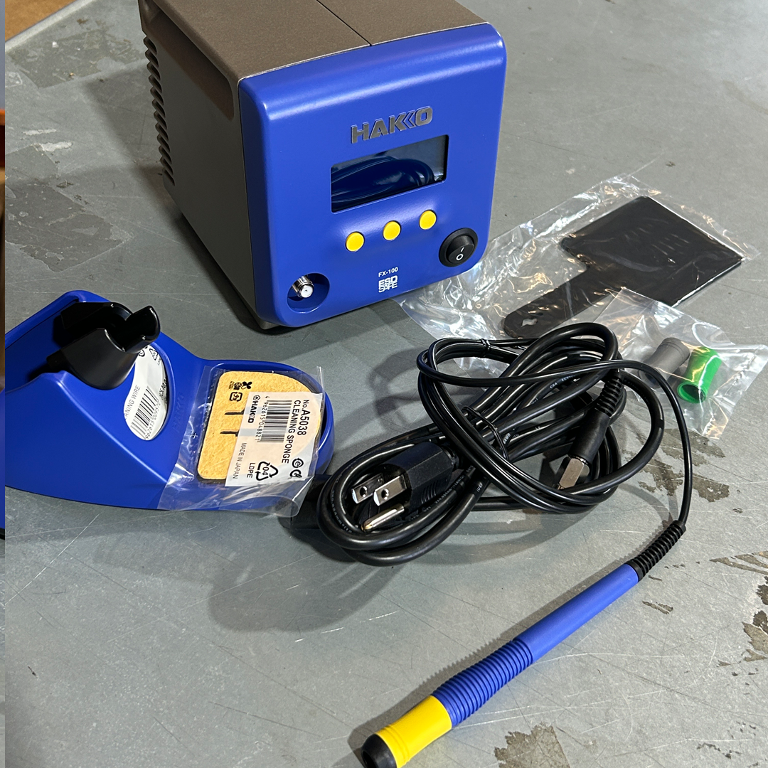 Hakko FX100-04 Soldering Station